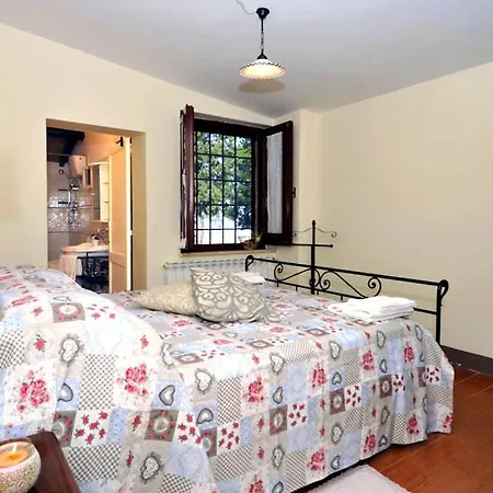 Caselle Sleeps 6 With Pool And Wifi Villa Paciano