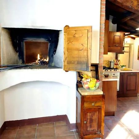 Caselle Sleeps 6 With Pool And Wifi Villa