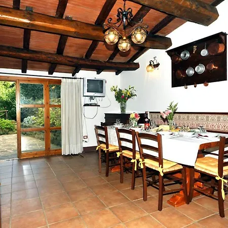 Villa Caselle Sleeps 6 With Pool And Wifi Paciano