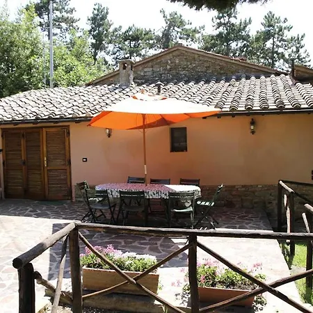 Villa Caselle Sleeps 6 With Pool And Wifi Paciano