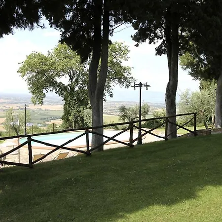 Caselle Sleeps 6 With Pool And Wifi Paciano